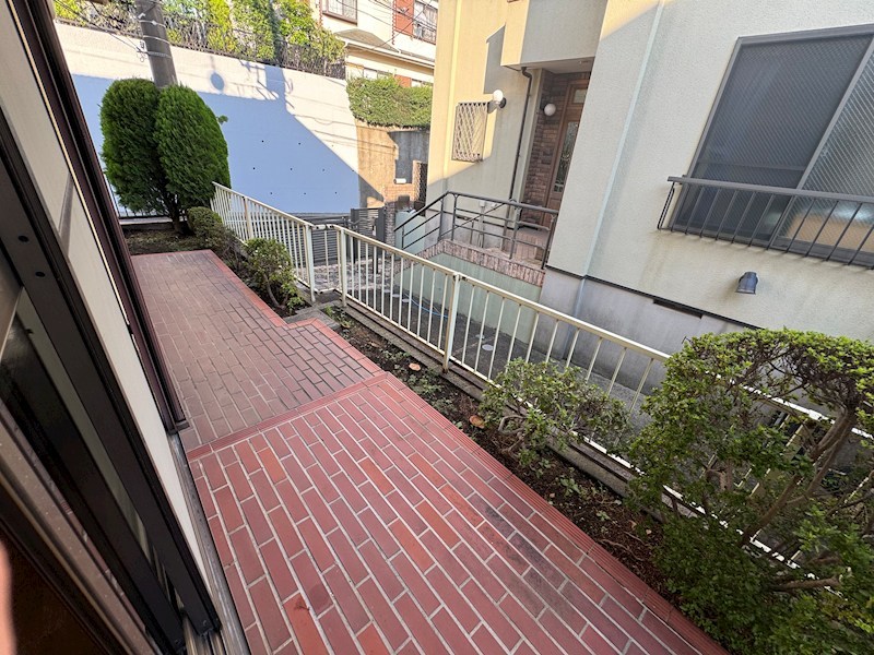 北軽井沢貸家 ベランダ