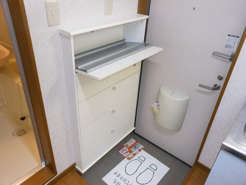 フラットK 玄関