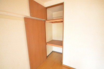 オールセインツ 収納
