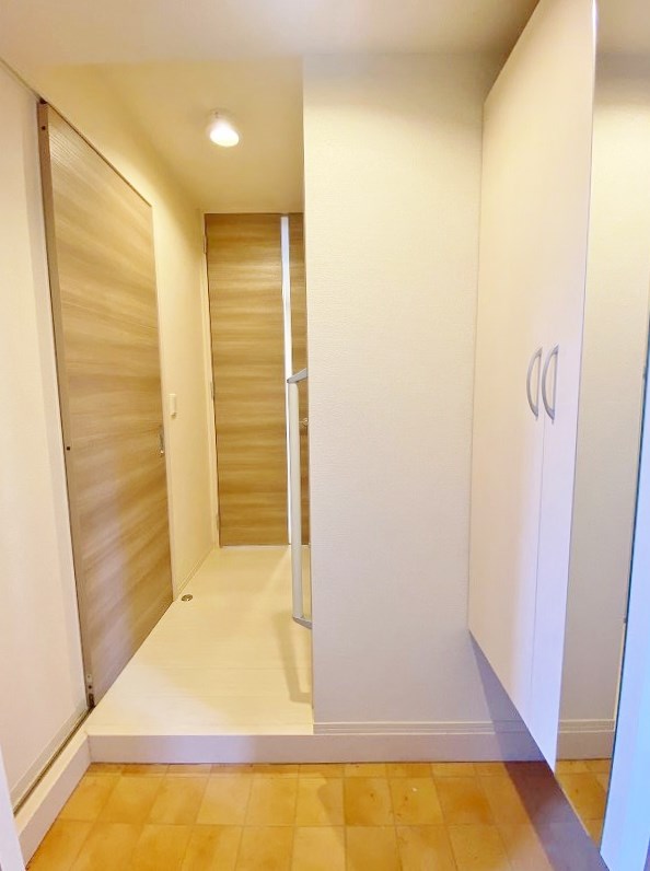 D-room城野 玄関