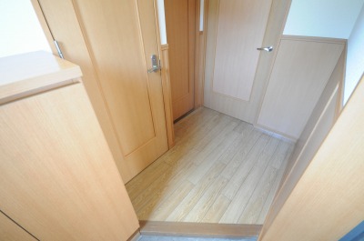 エリアグリーン  玄関