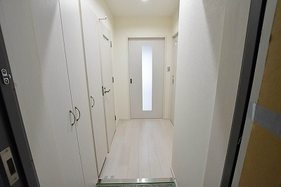 フェリシエ馬借 玄関