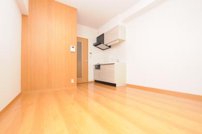 サンシャイン真鶴リバーサイド リビング