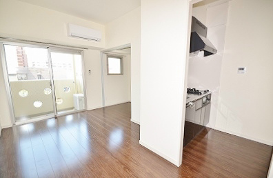 アべニュー小倉WEST リビング