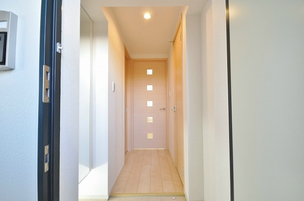 プランドール 玄関