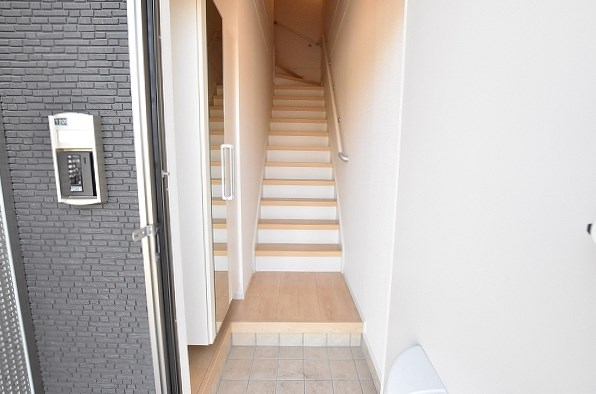 エクスクルーシブⅣ 玄関