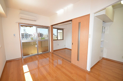 アルゴイマージュ千防 リビング