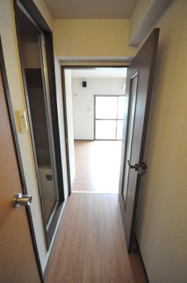 オーク黒住Ａ棟 玄関