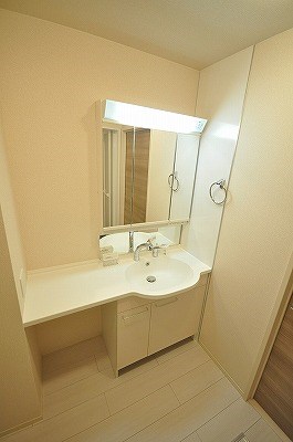 D-rooｍ城野駅　Ｃ棟 洗面所
