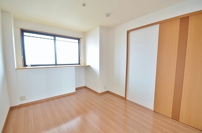 ボンヌール植田 ベッドルーム