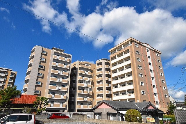 ニューアンジュ下曽根   305号室 外観