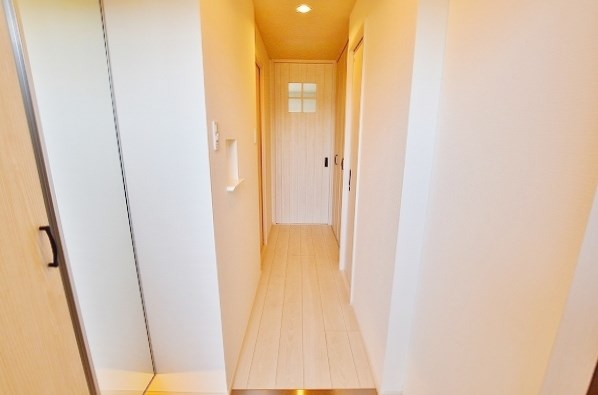 アクシオ北九州 玄関