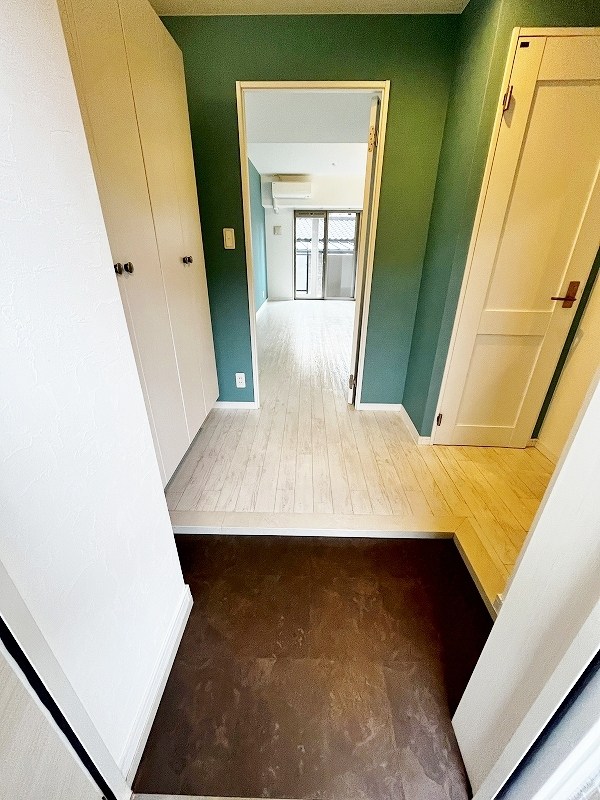 ピュアライフ金田 玄関