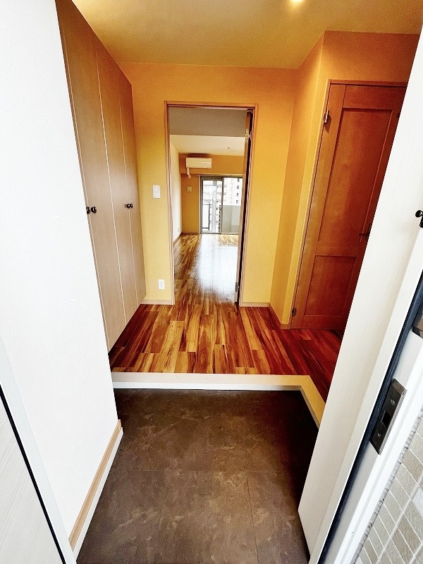 ピュアライフ金田 玄関