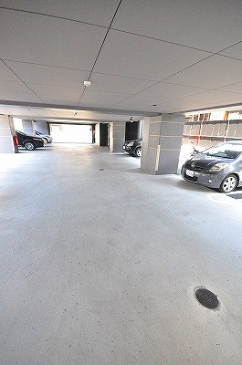 ピュアライフ金田 駐車場
