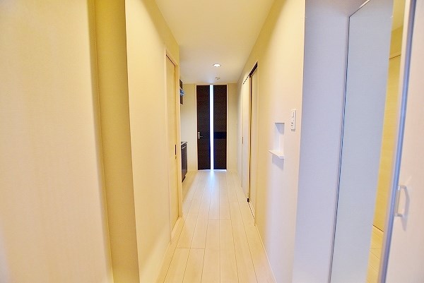 アクシオ北九州 玄関