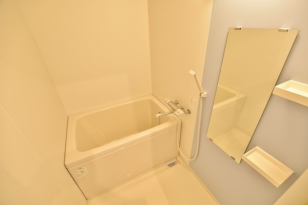 ブルースクエア響Ⅳ 風呂画像