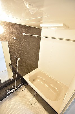 ネクステージ三萩野 風呂画像