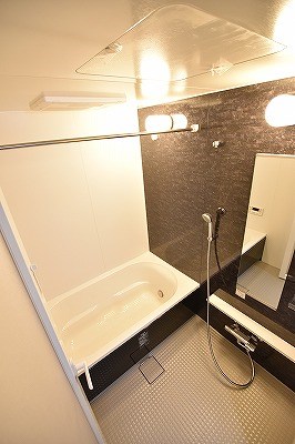 ネクステージ三萩野 風呂画像