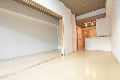 ラフィーネ上葛原 リビング