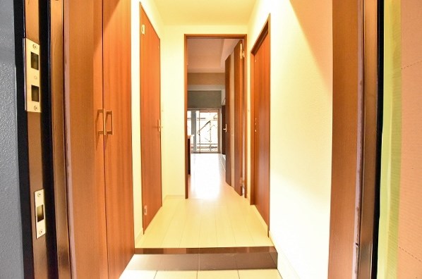 THE HILLS KOKURA (ザ・ヒルズ小倉) 玄関