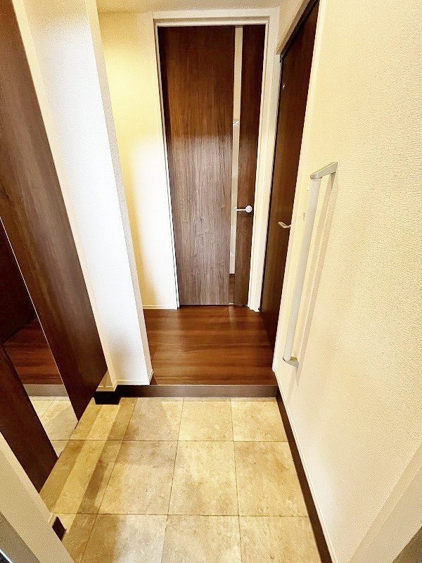 クラポンテＭⅤ 玄関