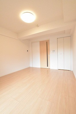 ラインスター三萩野 リビング