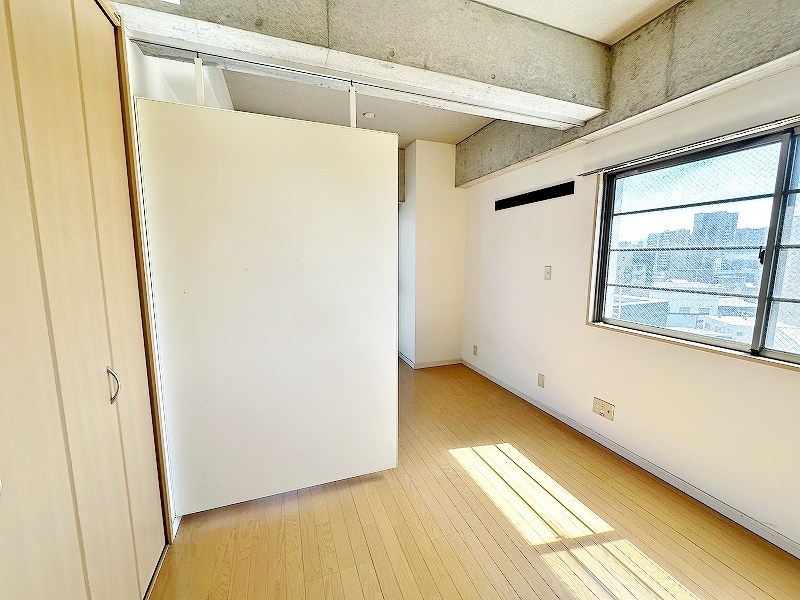 ベーシックビル ベッドルーム