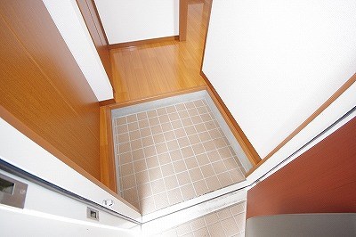 アルブルージュ Ａ棟  玄関