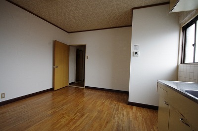 サンハイツ石本 リビング