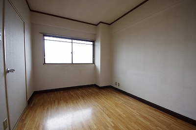 サンハイツ石本 ベッドルーム