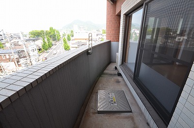 パワーズ１１７ ベランダ