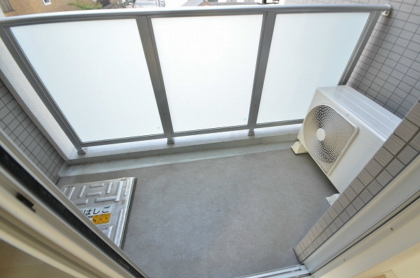 ヒット馬借テラス ベランダ