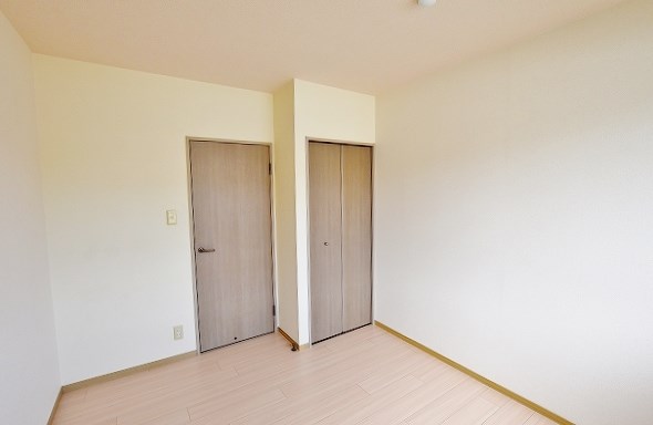 コンフォールⅡ番館  ベッドルーム
