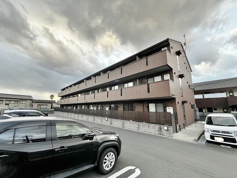 Polonia　Kokura-kita（ポロニアコクラキタ） 207号室 外観