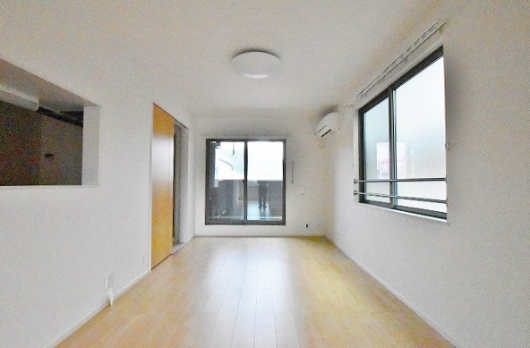 ラインハイム三萩野 リビング