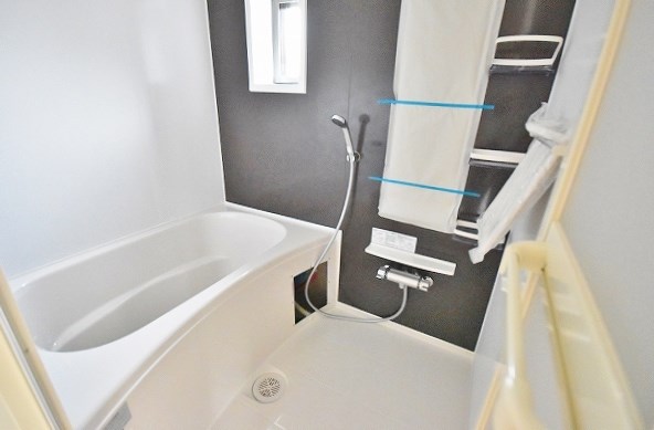 ラインハイム三萩野 風呂画像