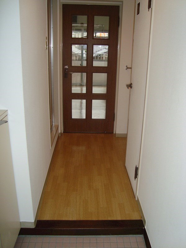 アーバンポート小倉北 玄関