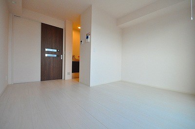 ｃａｌｍｅ　ｐａｌａｉｓ（カルムパレ） リビング