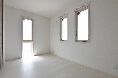 Alltid glad fargerik（ｱﾙﾃｨｸﾞﾗﾌｫｰｹﾞﾘｯｸ） ベッドルーム