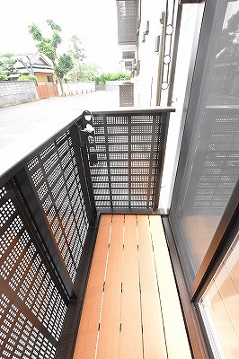 ハイヒルズ城野 ベランダ