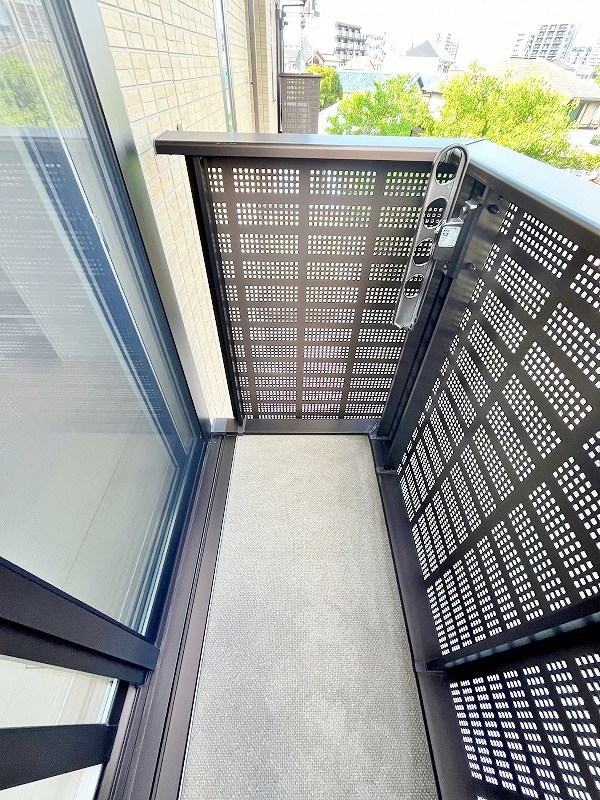 ハイヒルズ城野 ベランダ