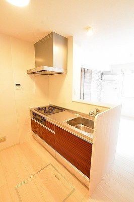 ｍｏｒｅｐｌｕｓ砂津 (モアプラス砂津) キッチン