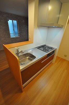 ｍｏｒｅｐｌｕｓ砂津 (モアプラス砂津) キッチン