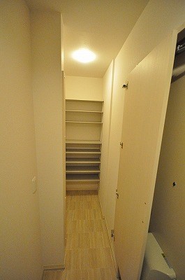 ｍｏｒｅｐｌｕｓ砂津 (モアプラス砂津) 玄関