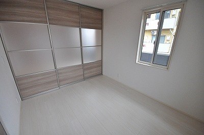 ｍｏｒｅｐｌｕｓ砂津 (モアプラス砂津) ベッドルーム