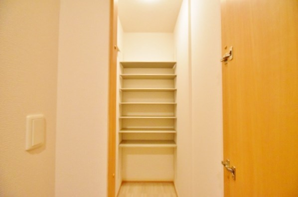 Moreplus砂津（モアプラス砂津） 玄関