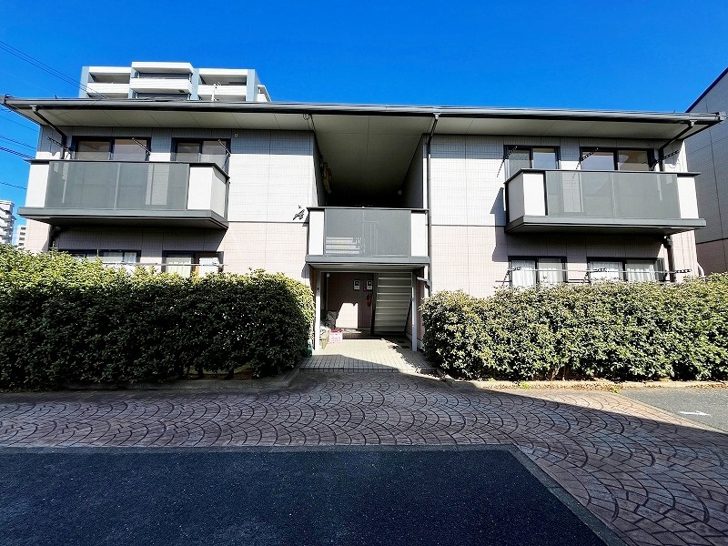 プラティークアヴェニュー　A棟 201号室 外観