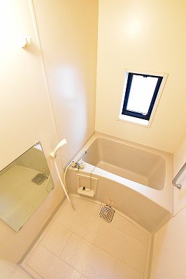 プラティークアヴェニュー　A棟 風呂画像