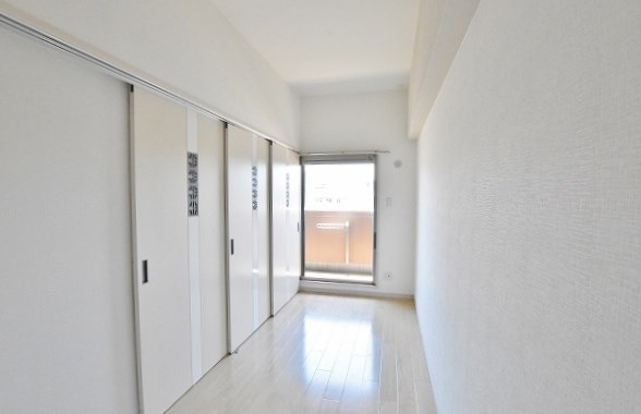 ウイングス三萩野 ベッドルーム